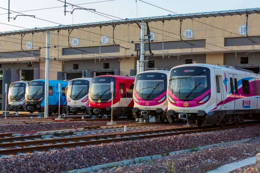 郑州地铁6号线一期首通段开通运营