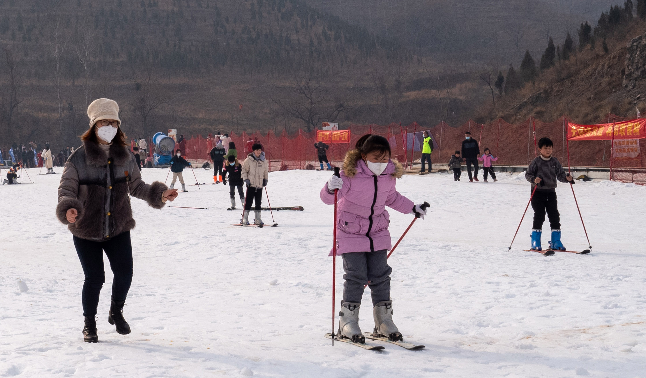 汝州龙凤山滑雪场门票图片