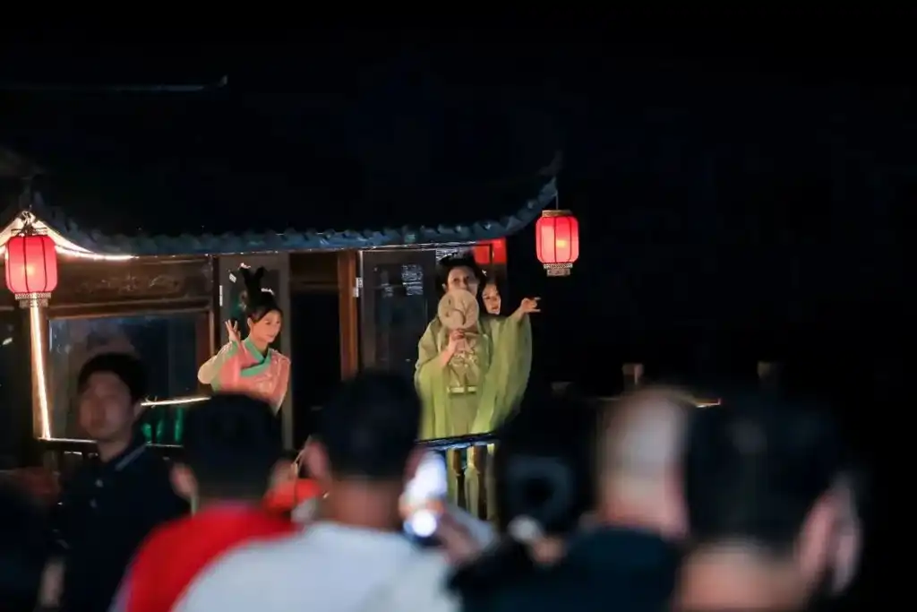 周口建業·運河古鎮開街 點亮周口不夜城