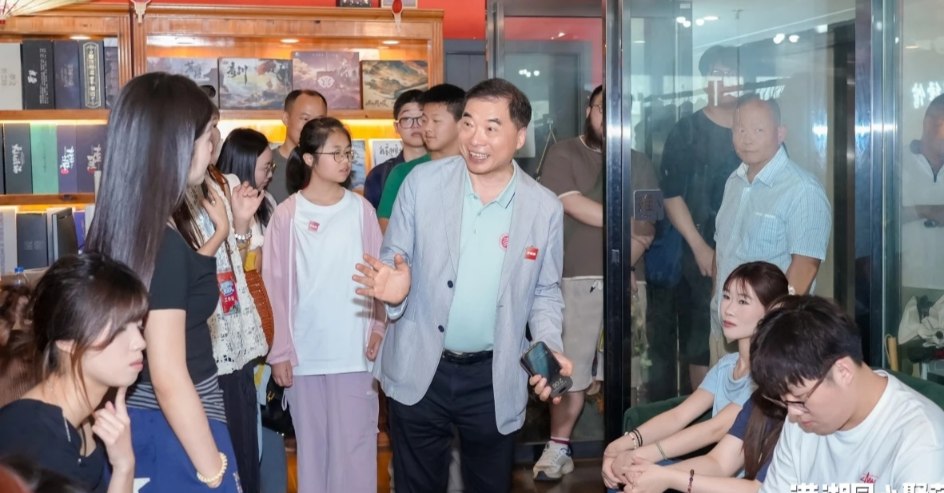 收获友谊共度难忘时光